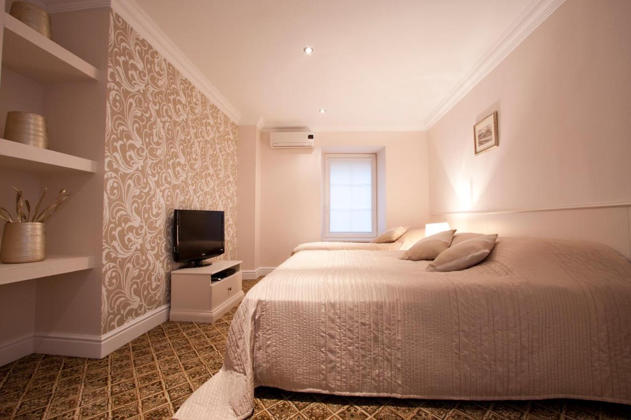 Real House Aparthotel Vilnius Phòng bức ảnh