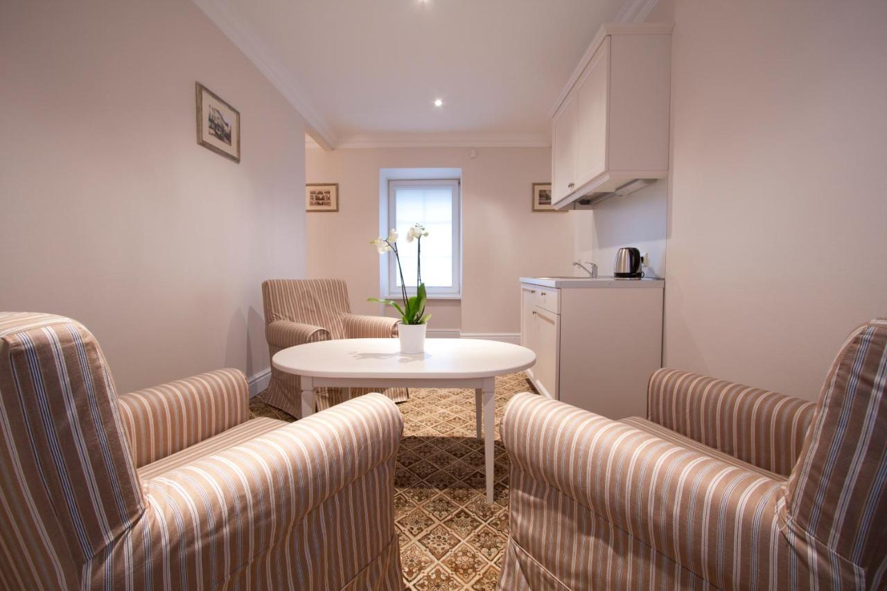Real House Aparthotel Vilnius Phòng bức ảnh